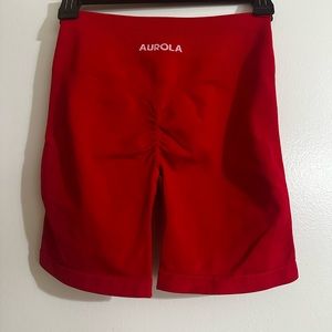 Aurola Scrunch Workout shorts red size medium